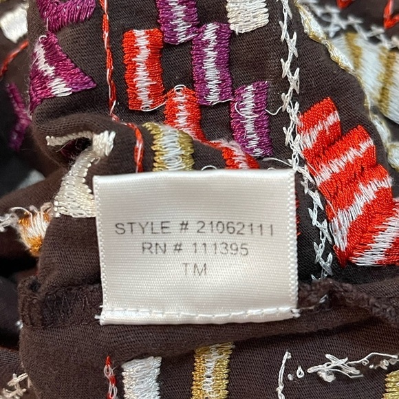 Tory Burch fully embroidered brown purple white geometric tank top women’s M - Picture 8 of 8